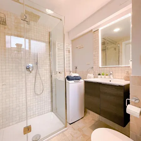 Lejlighed Casa Azzurra 61mq A 30 Metri Dalla Reggia Di Venaria Venaria Reale